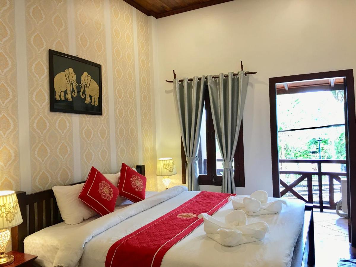 Luang Prabang Pangkham Hotel Exterior photo